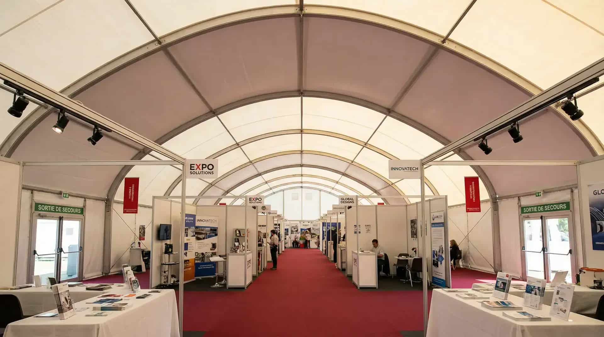 Location tente pour foire commerciale