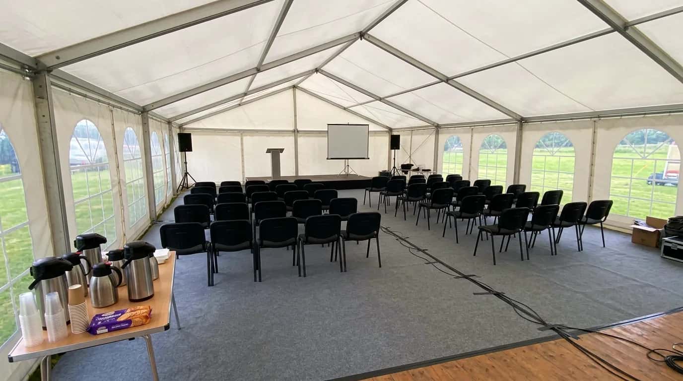 Location de tente de réception pour séminaire