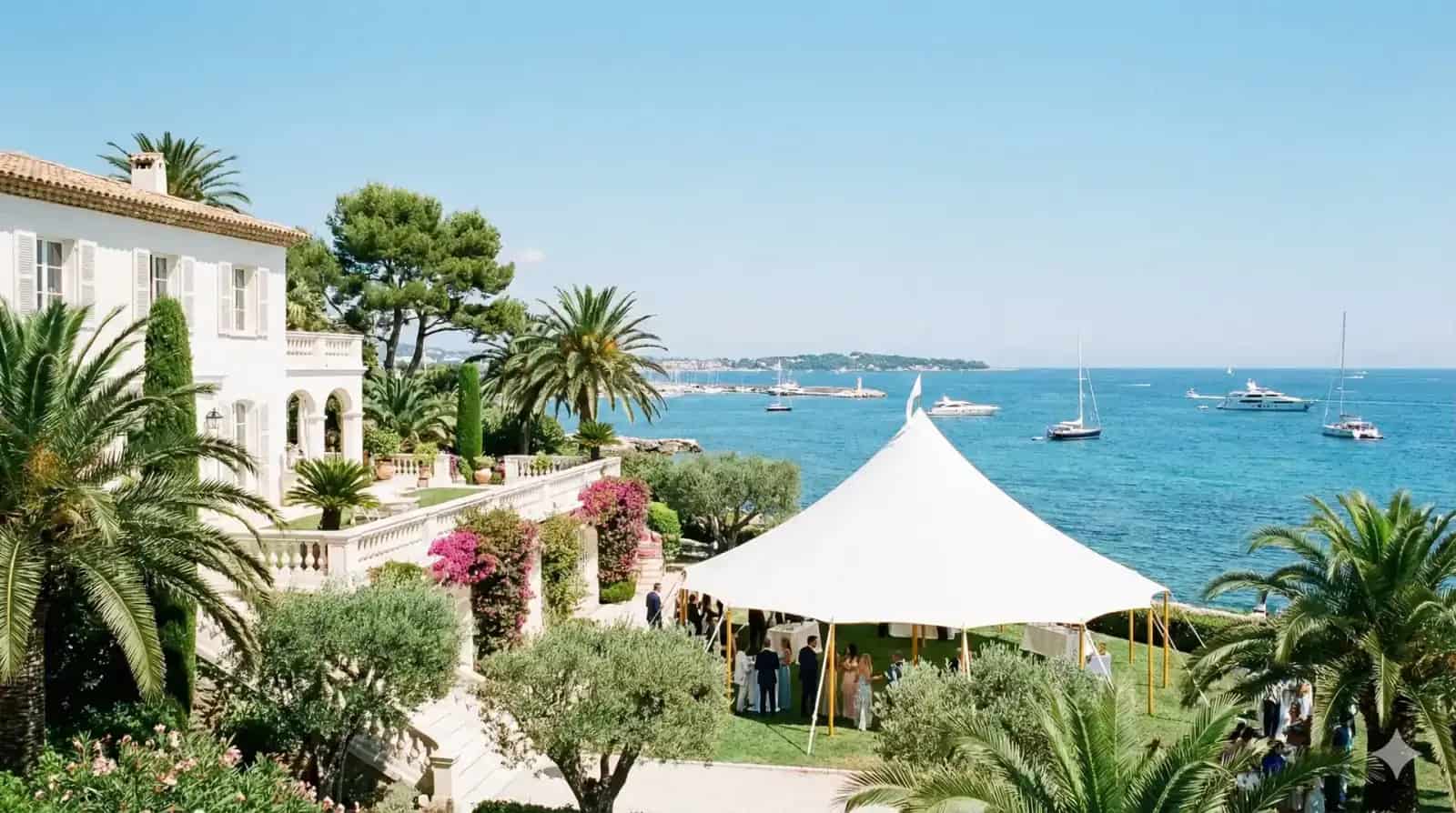 Location tente à Antibes